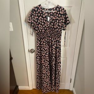 Boohoo short sleeve maxi dress